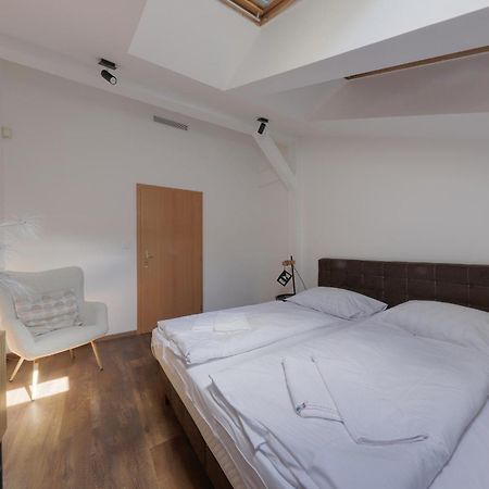 Aneri Apartment Old Town Bratislava Exterior foto